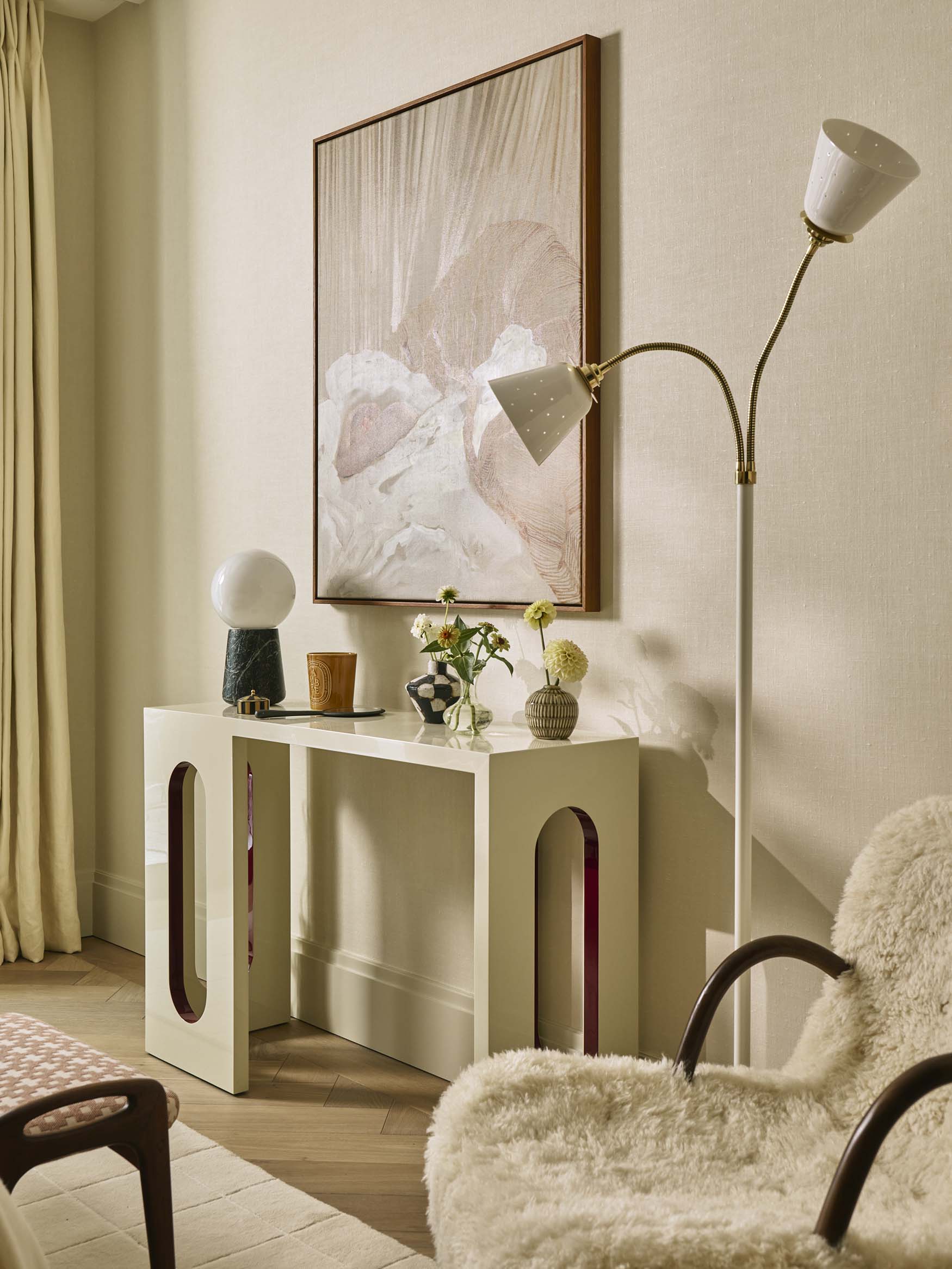 Chelsea Barracks 5 Hallway designed by Studio Squire