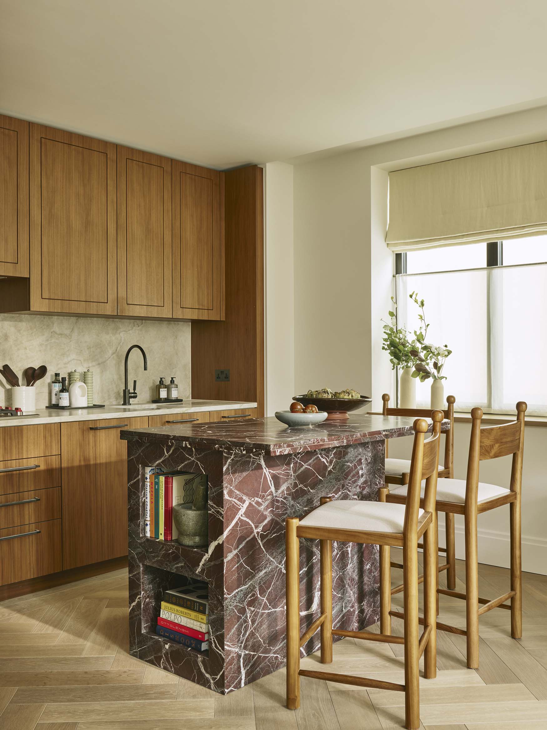 Chelsea Barracks 5 Kitchen designed by Studio Squire