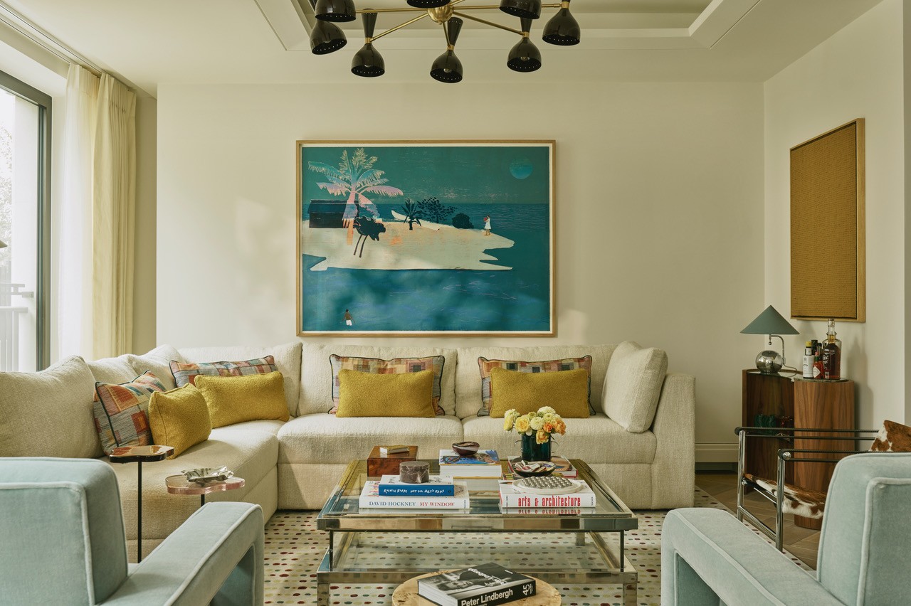 Chelsea Barracks 5 Sitting Room designed by Studio Squire